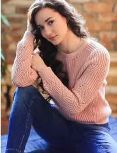 Elite escort service in Ashish Nagar for home and hotel visits